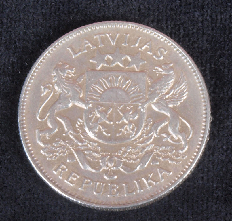 Silver two-lat coin - 1926