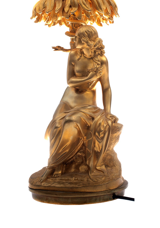 Zeltīta bronzas skulptūra - lampa „Ievas kārdināšana”