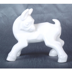 Porcelain figure „Yeanling”