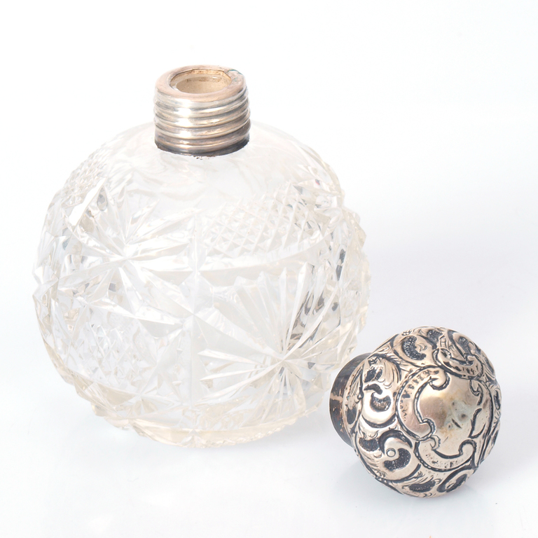 Crystal perfume dishes with silver finish (2 pcs.)