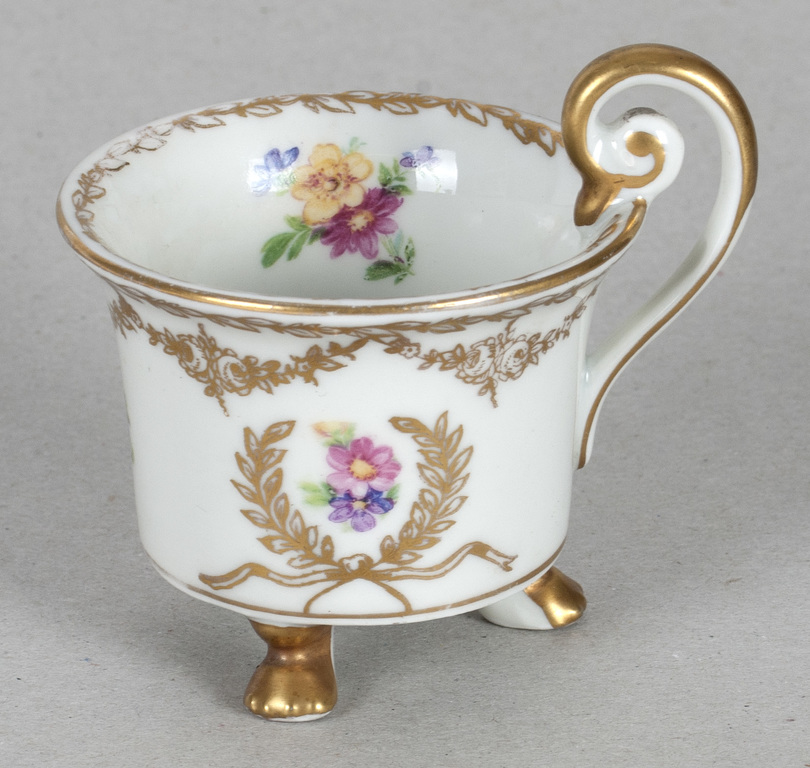 Porcelain cup