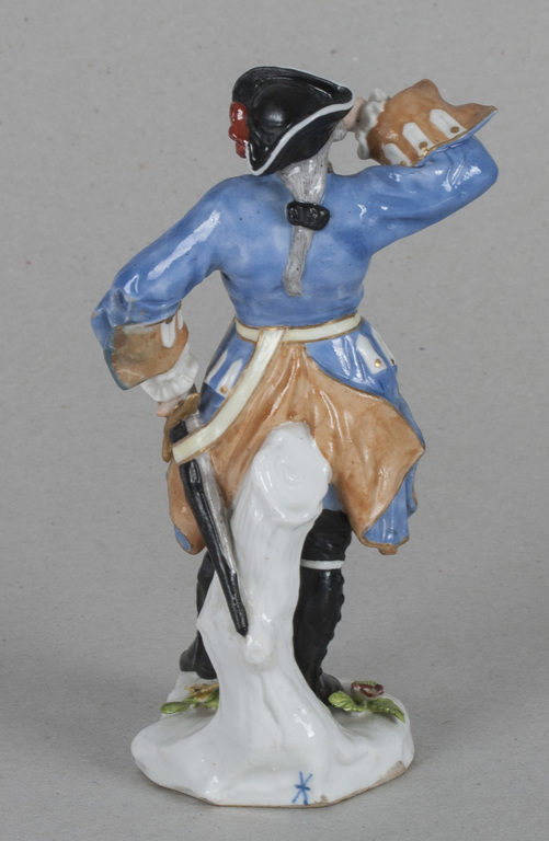 Porcelain figure 