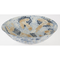 Porcelain fruit bowl