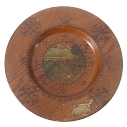 Wooden plate
