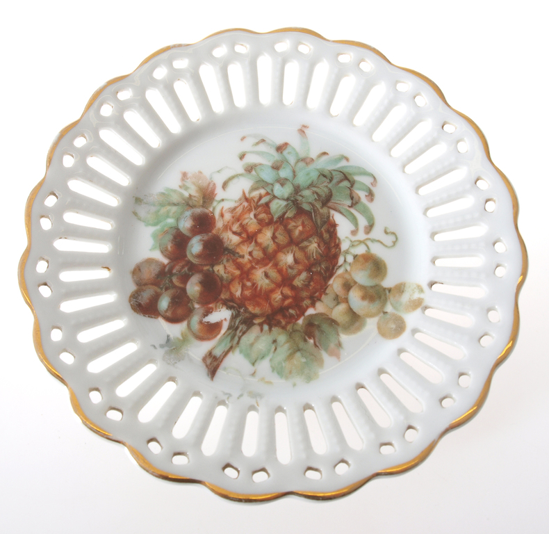 Porcelain dessert plate set 