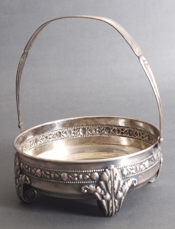 Silvered metal pot and utensil for sweets