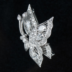 White gold brooch with diamonds Butterfly