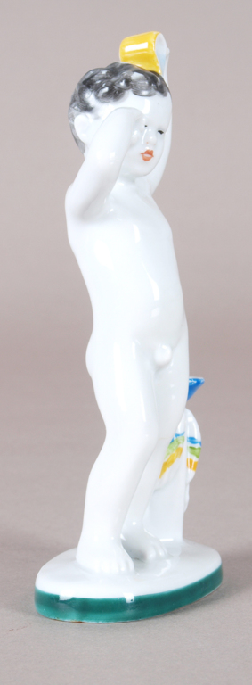 Porcelain figurine 