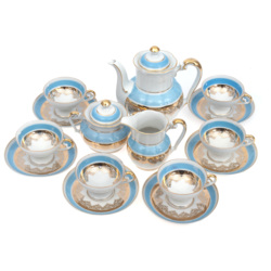 Porcelain set for six persons