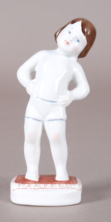 Porcelain figurine 