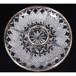 Crystal serving plate with a silver-plated metal finish