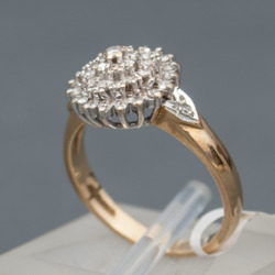 Золотая кольца с с бриллиантами