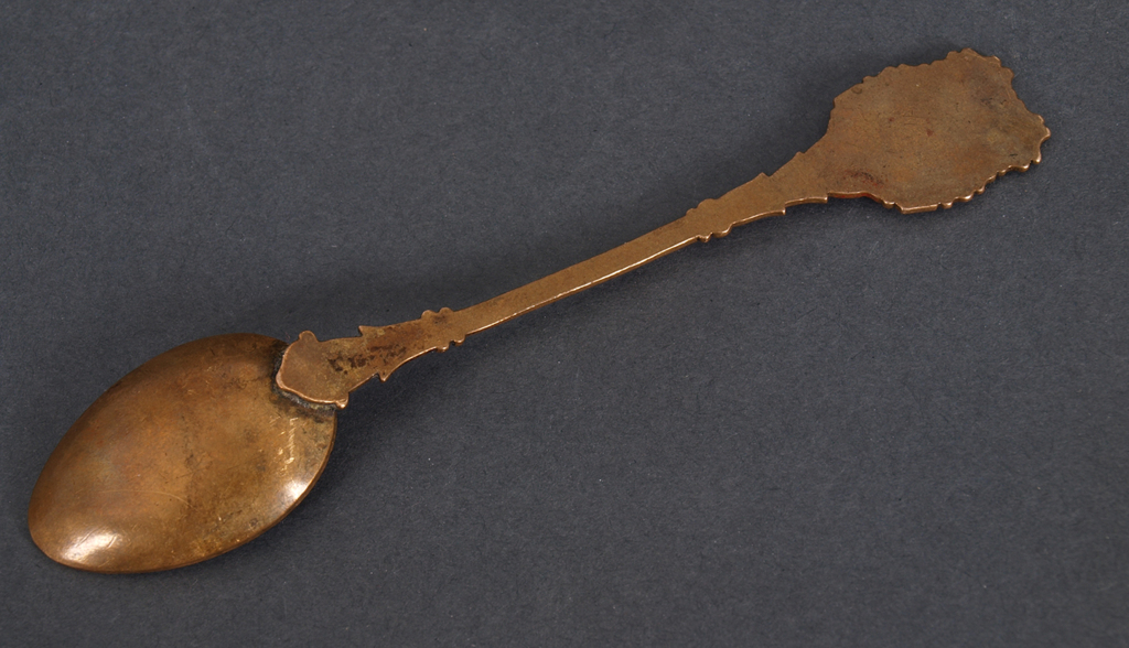 Copper spoon with enamal 