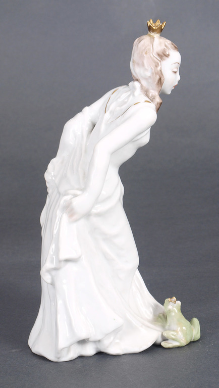 Porcelain figure “Princess and the Frog”