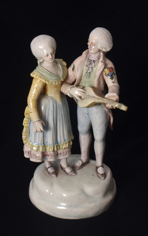 Porcelain figure 'Lady with musician'