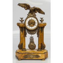 Bronze mantel clock and 2 candlesticks (set)