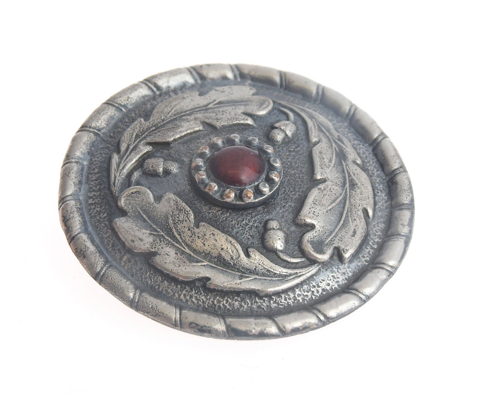Silver plated metal brooch