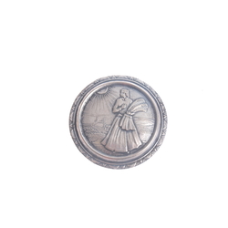 Brooch of silver plated metal 