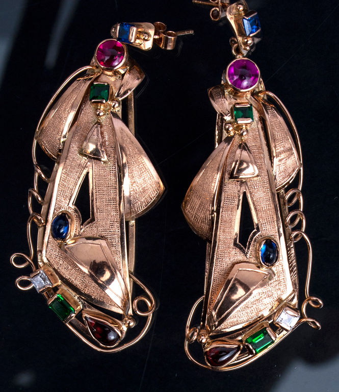 Jewelery set - ring, earrings and pendant