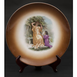 Porcelain plate ''Two girls''