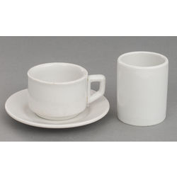 Porcelain utensil set - cup and cup with saucer