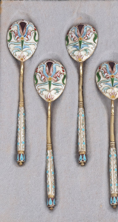 Gold-plated silver spoons with enamel in original box (6 pcs.)