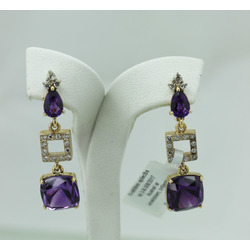 Gold earrings with amethyst, diamonds