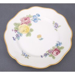 Porcelain plate 