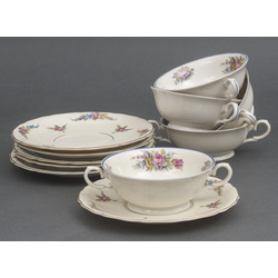 Porcelain cups with saucers (5 pcs.)