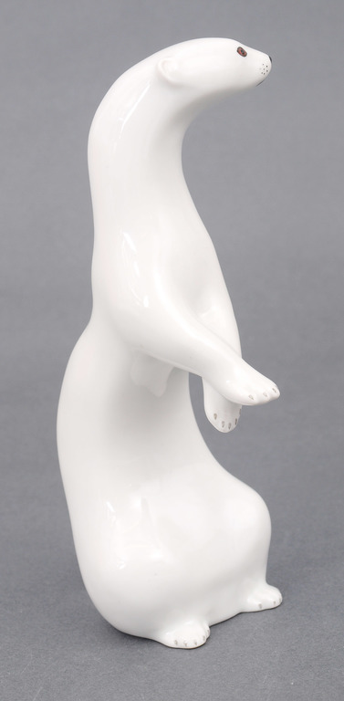 Porcelain figure 