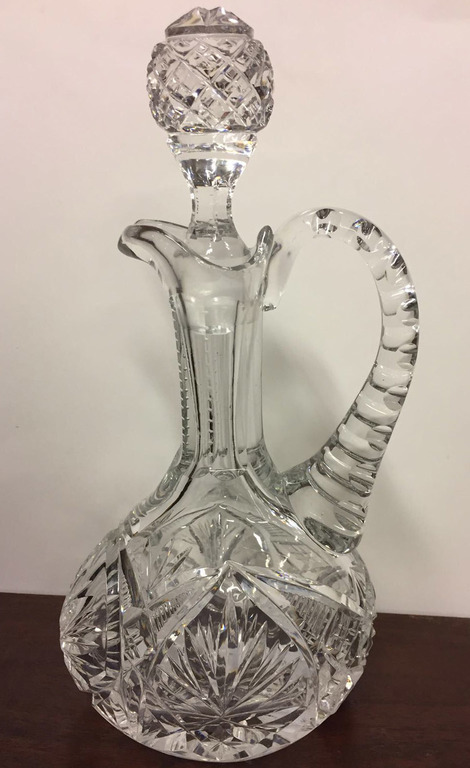 Crystal decanter