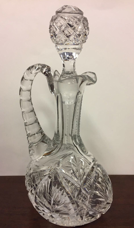 Crystal decanter