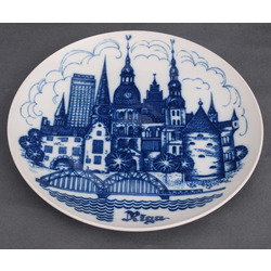 Porcelain plate 