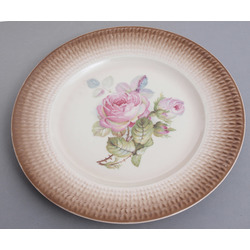 Porcelain plate 