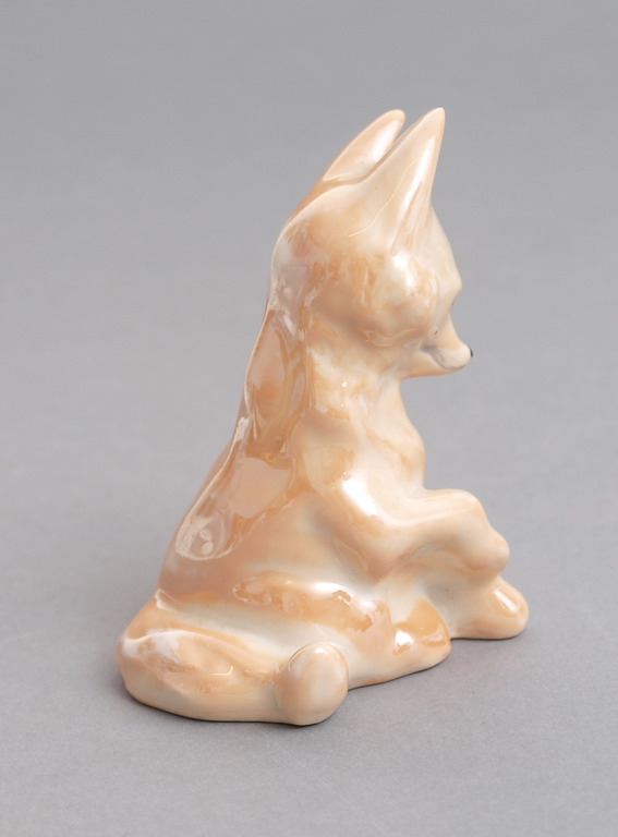 Porcelain figurine 