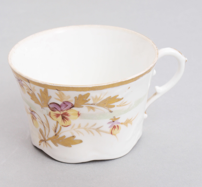 Porcelain cup 