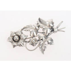 Art Nouveau silver brooch 