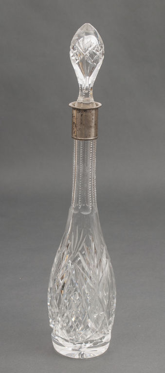 Decanter with silver finish