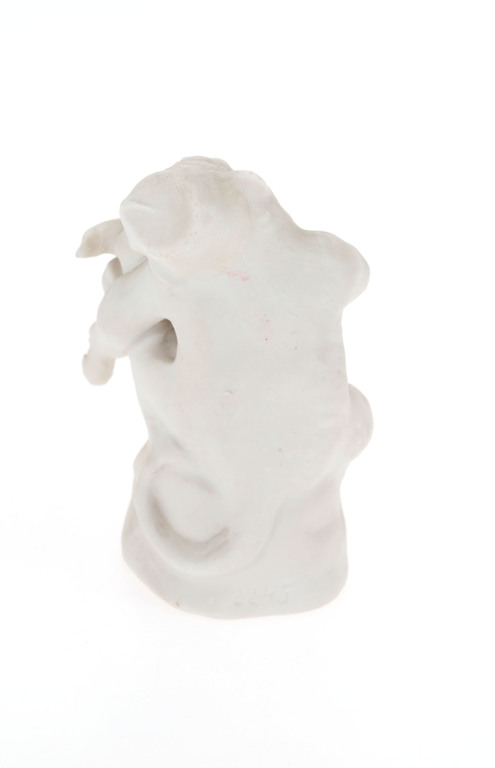 Biscuite figurine 