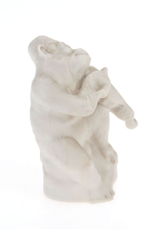 Biscuite figurine 