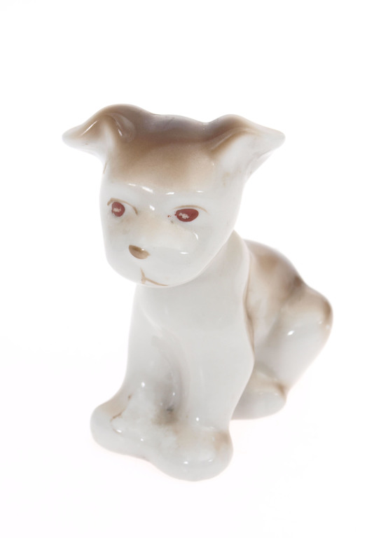 Porcelain figure “The dog”