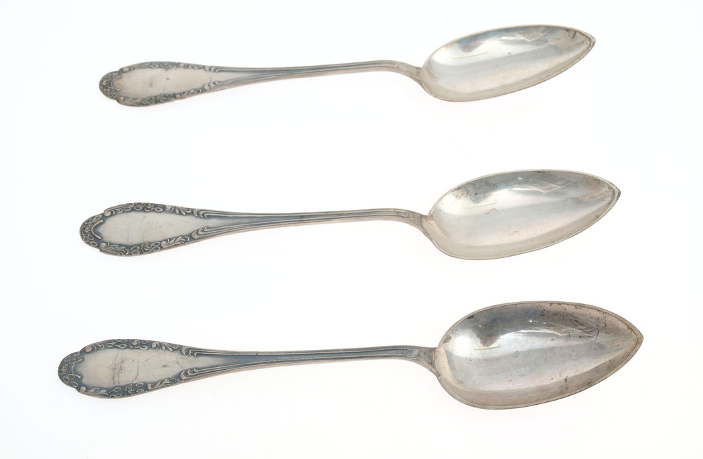 Silver spoons (3 pcs.)