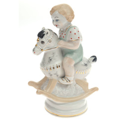 Porcelain figurine 