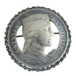 Silver pin-brooch made of five lats coin