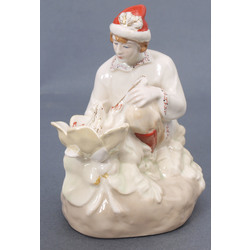 Porcelain figure 