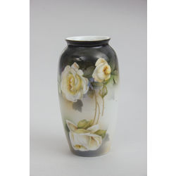 Art Nouveau porcelain vase