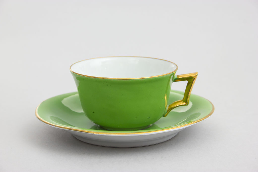 Porcelain cup with saucer