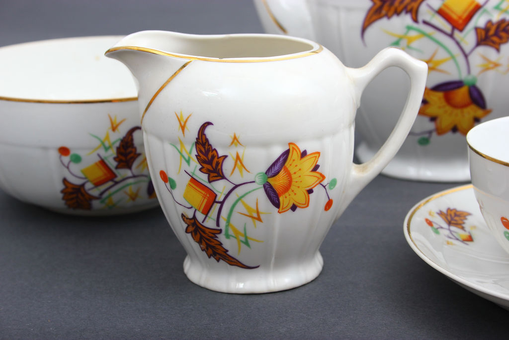 Art-deco stila porcelāna tējas servīze 12 personām