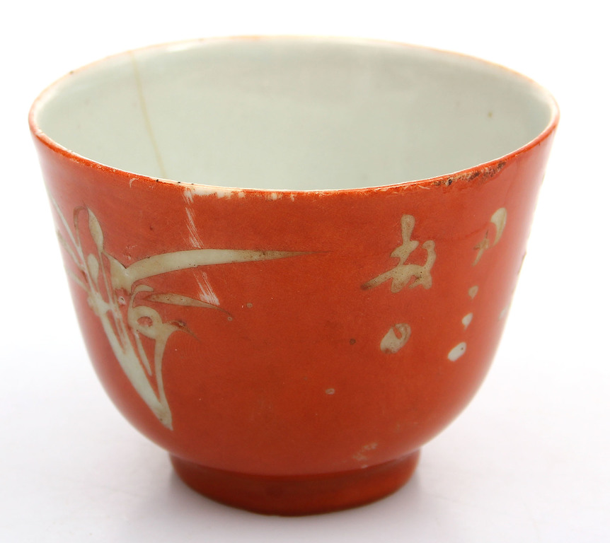 Porcelain cup