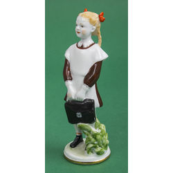 Porcelain figure 